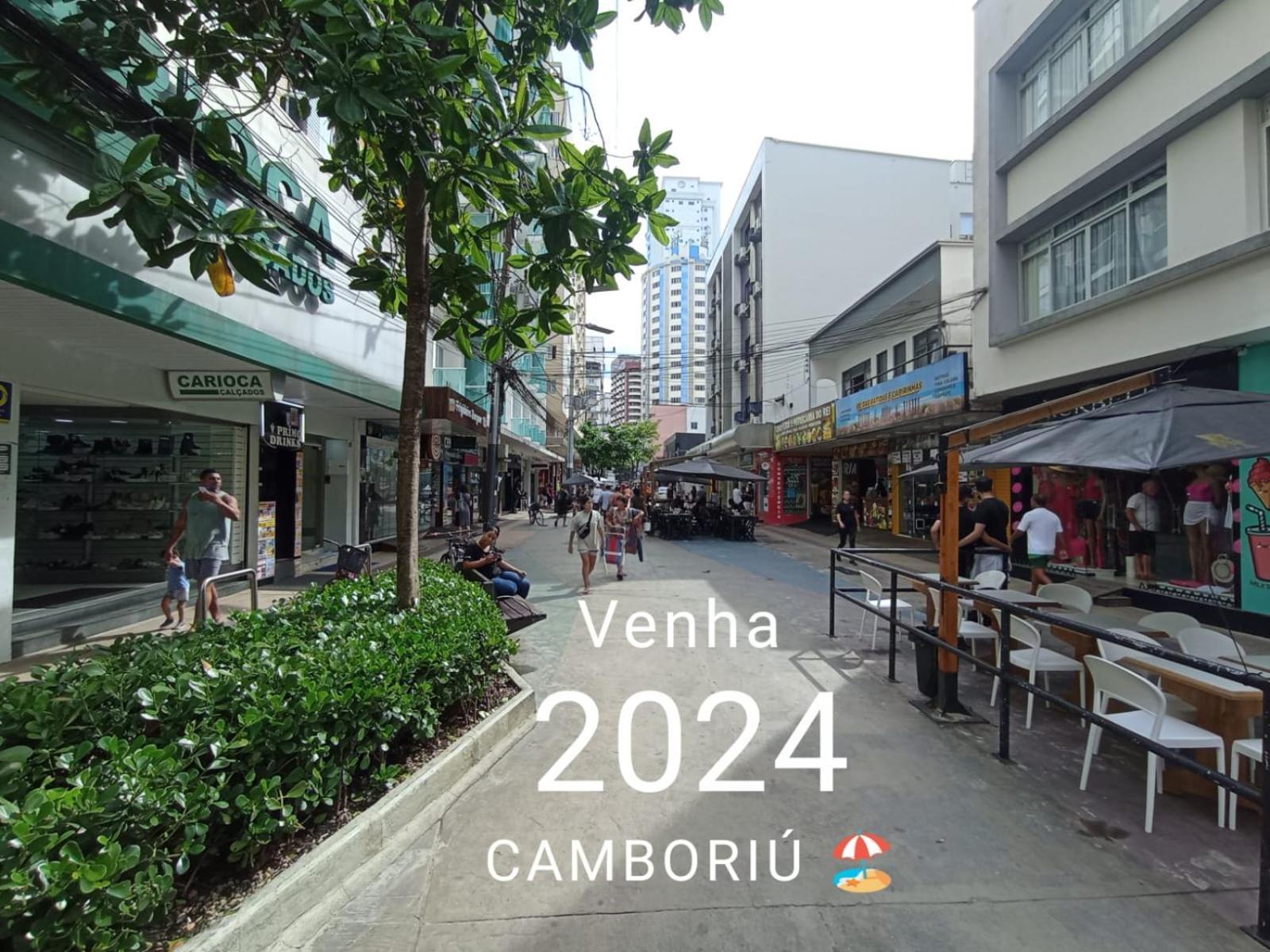 Loft 80 Metros Do Mar Na Praia Central Com Garagem Balneário Camboriú Екстериор снимка